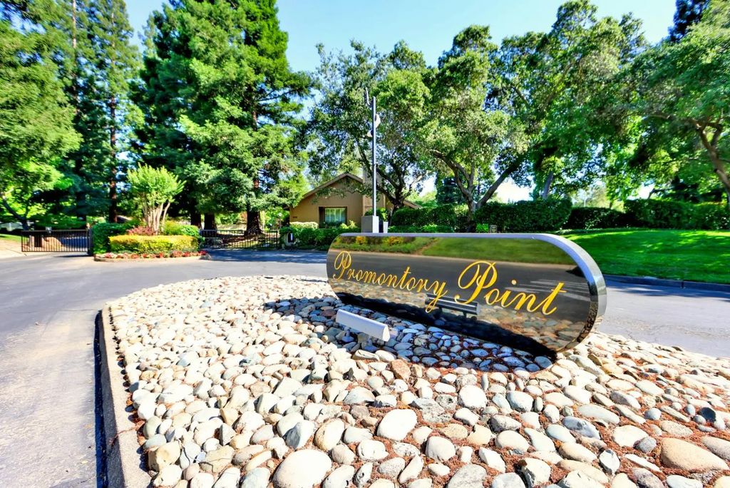 2058 Promontory Point Lane, Gold River