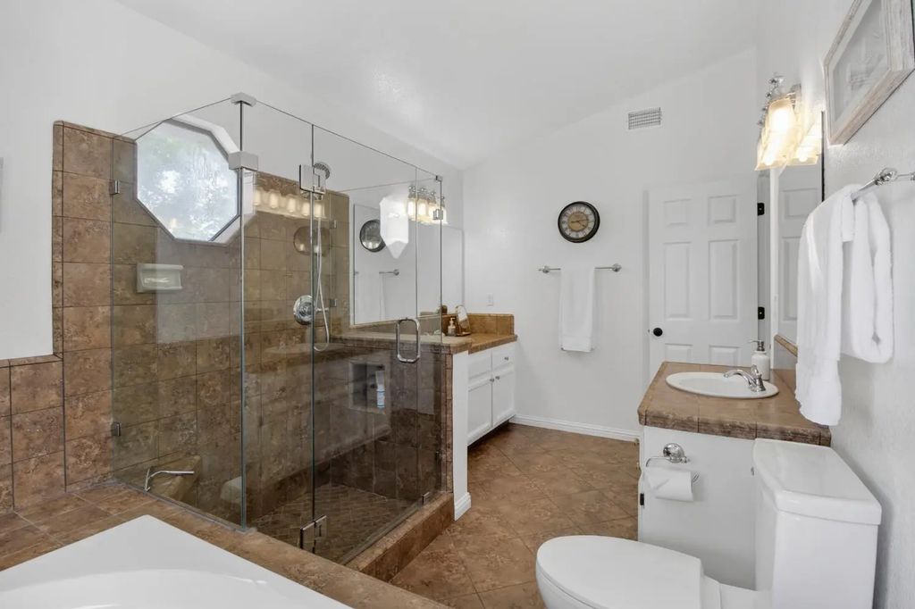 427 Taggert Court, Roseville