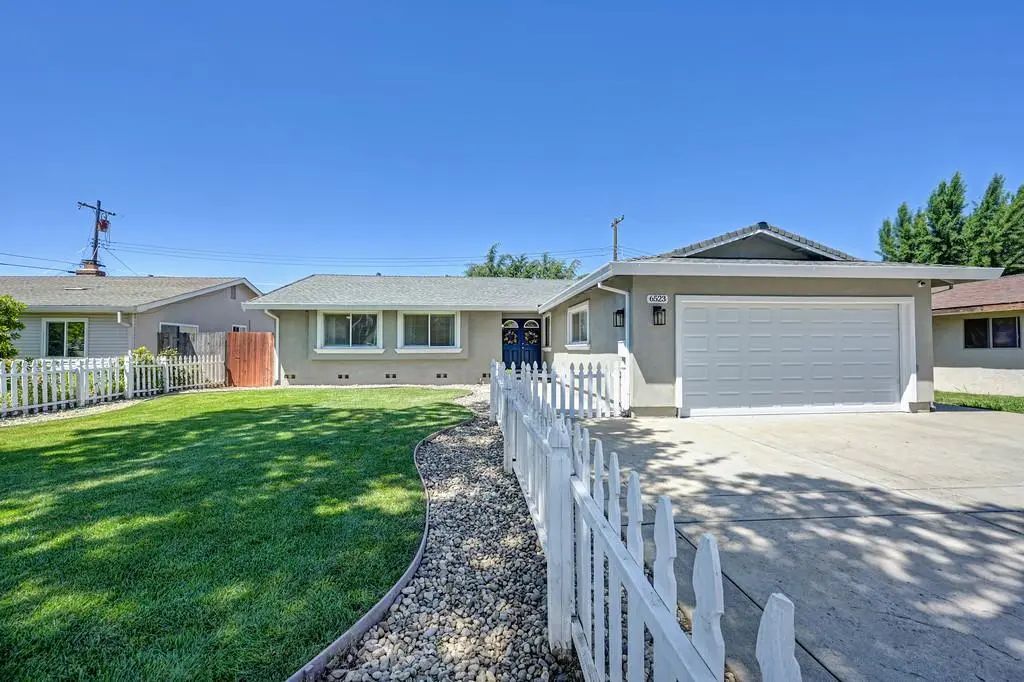6523 Woodpark Way, Citrus Heights