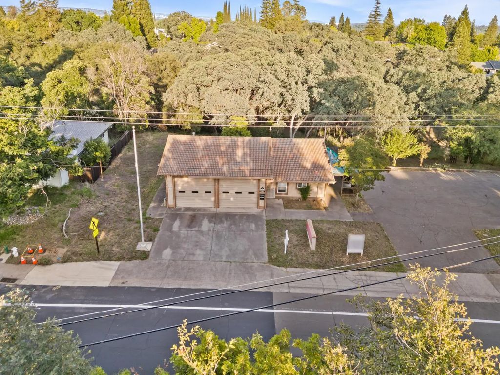 5148 Main Avenue, Orangevale