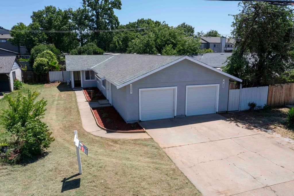 10252 S White Rock Road, Rancho Cordova
