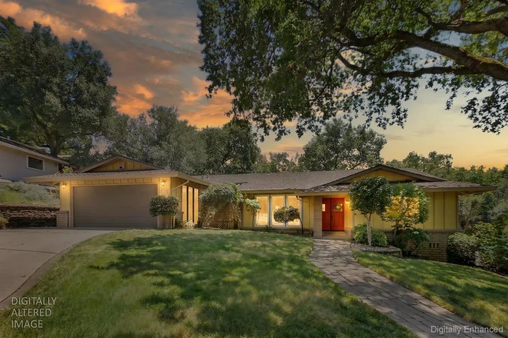 8328 Woodborough Way, Fair Oaks