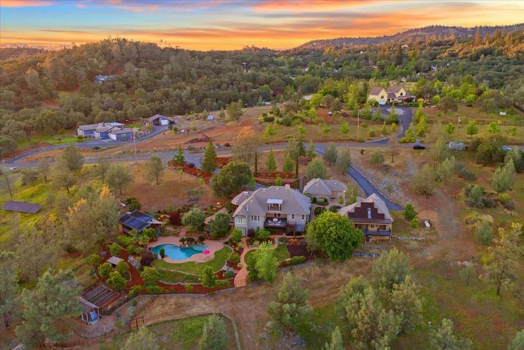 14495 Riva Ridge Circle, Auburn
