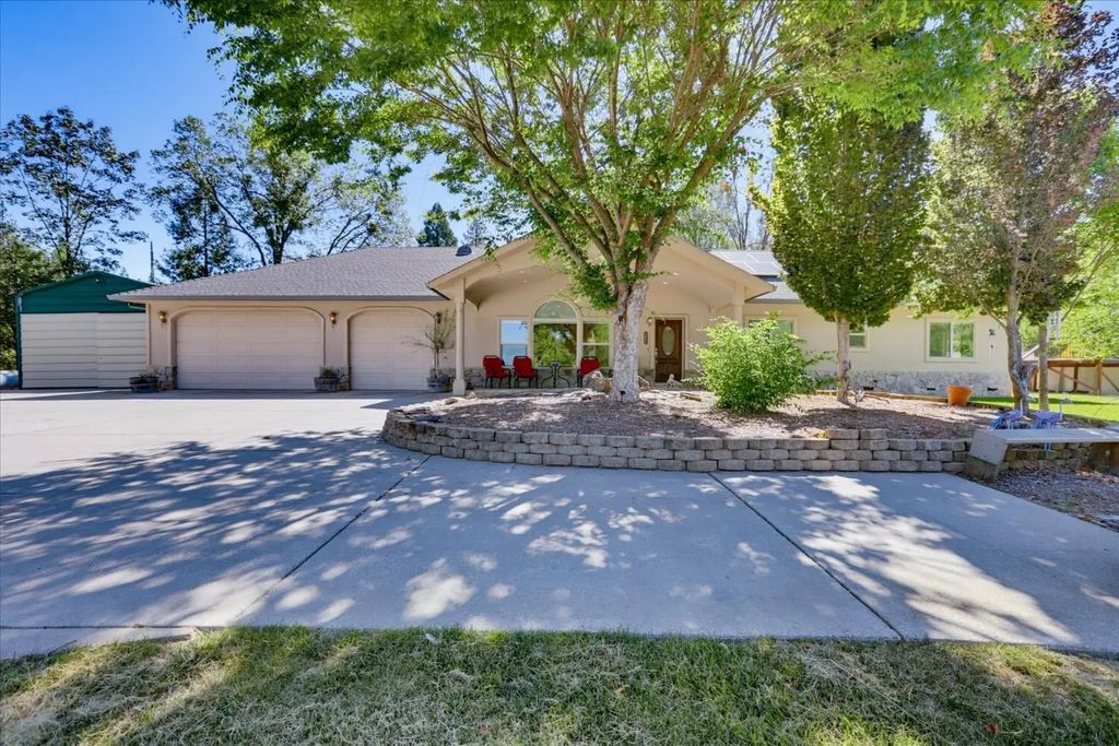 665 Gladycon Road, Colfax