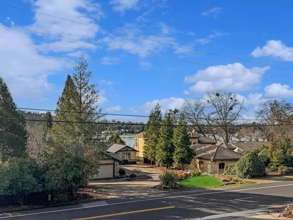 12898 Lakeshore North, Auburn