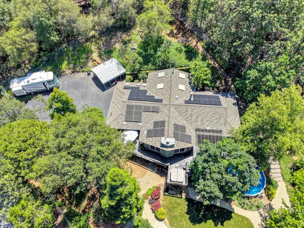 5125 Thomas Drive, Auburn