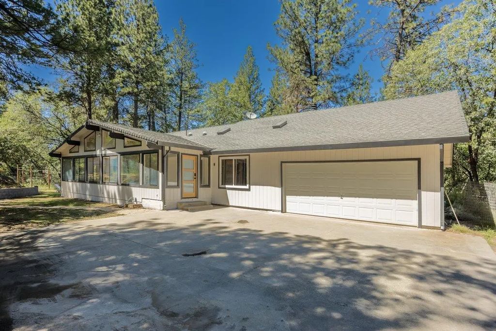 3580 Sluice Box Road, Placerville