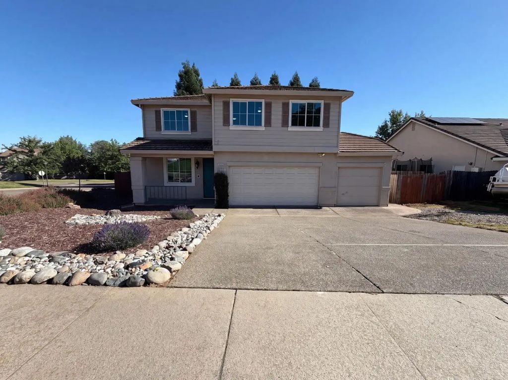 2805 Aquamarine Circle, Rescue