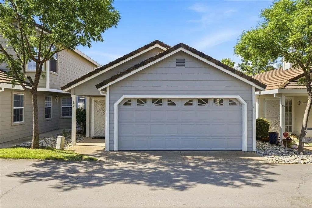 3040 Granada Court 16, Cameron Park
