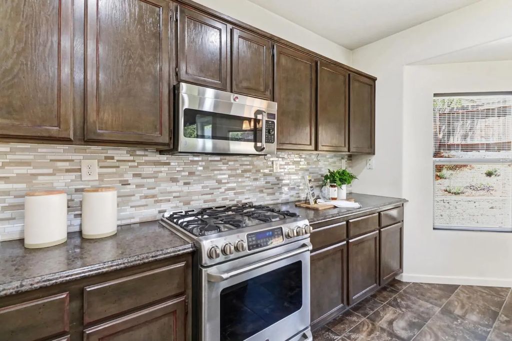 5251 Bay Street, Rocklin