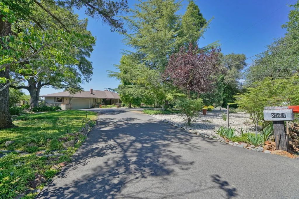 2564 Baker Road, Placerville