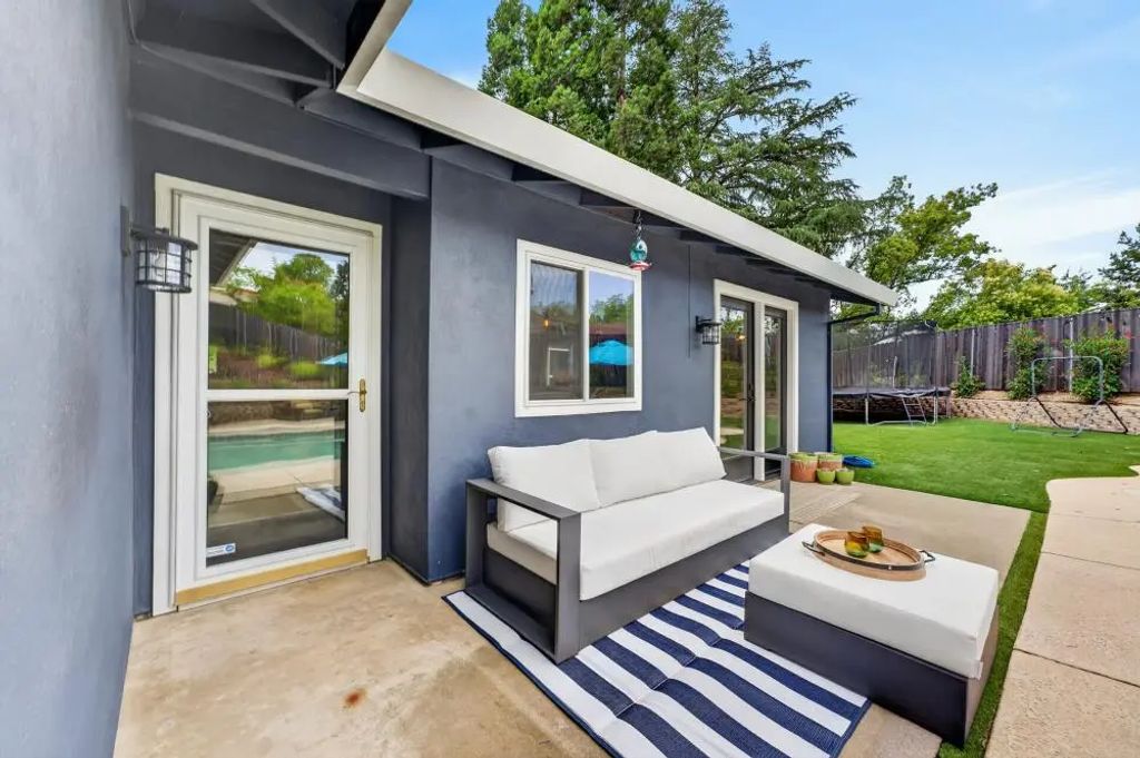 4536 Stonewall Drive, Fair Oaks