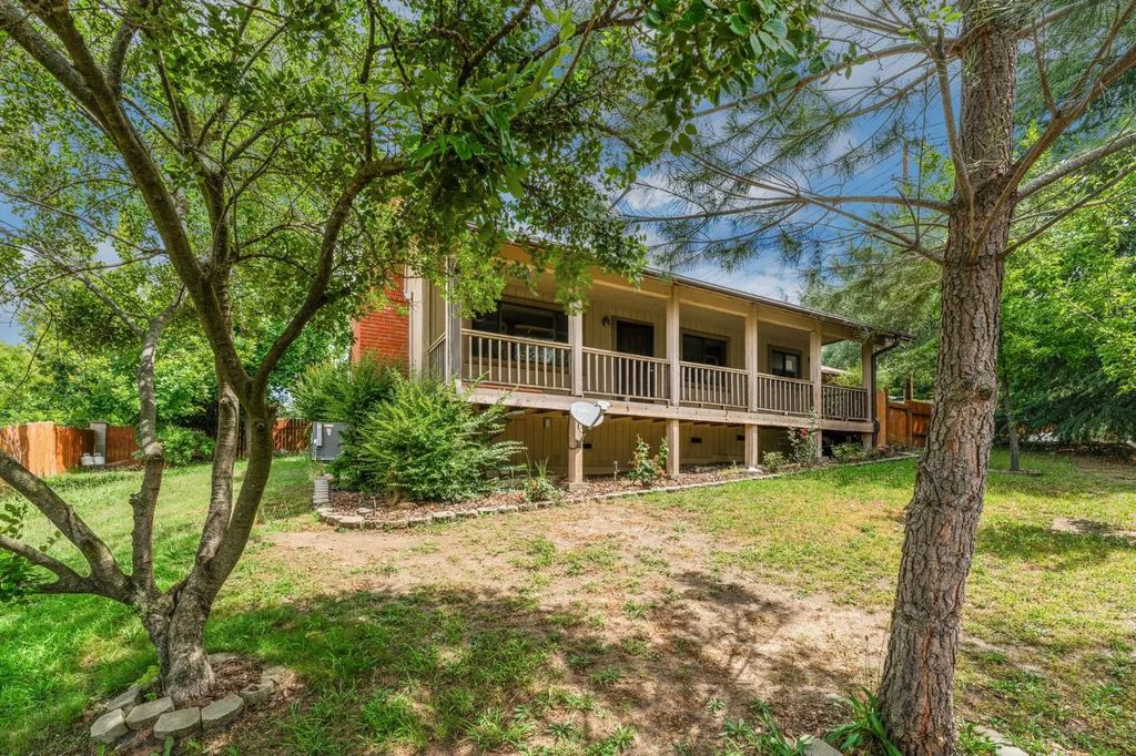4401 Pennsylvania Avenue, Fair Oaks