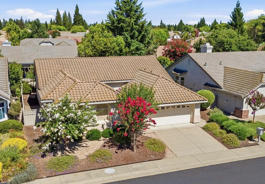 5596 Lantern Grove Lane, Roseville