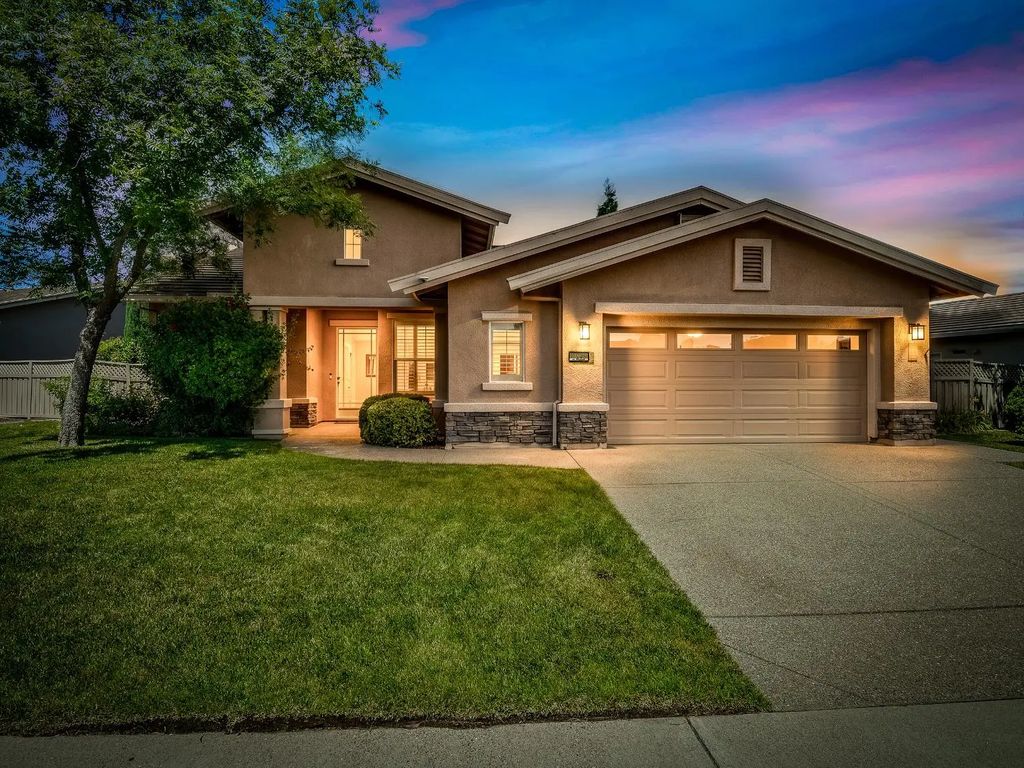 2695 Kingfisher Lane, Lincoln