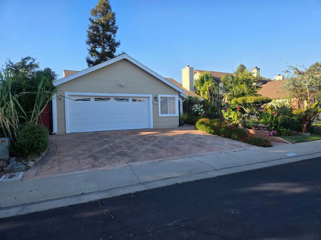 5131 Olivehurst Way, Elk Grove