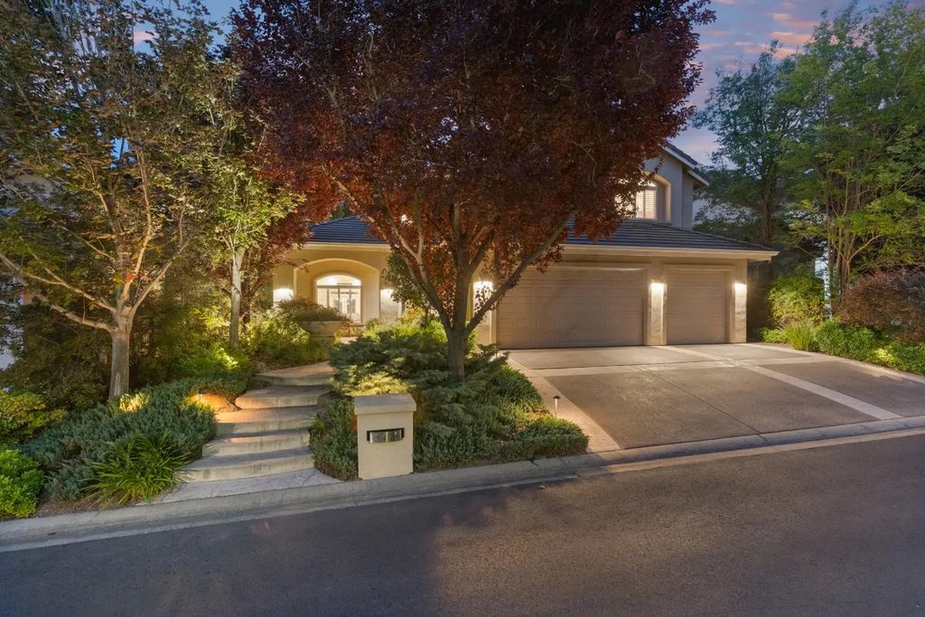 3471 Eaton Drive, Roseville