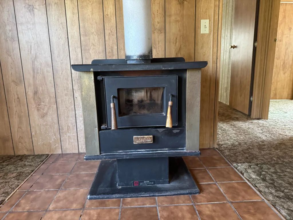 11168 Lone Star Road, Auburn