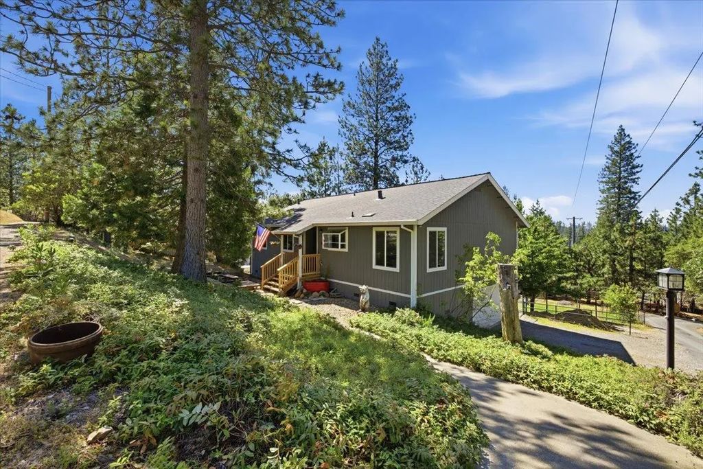 6433 Kristin Lee Way, Placerville