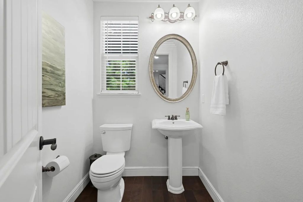 9525 Littoral Street, Roseville