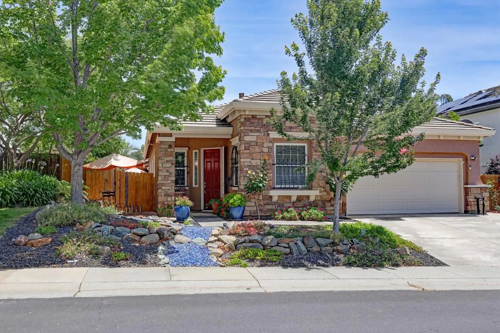 3319 Corinthian Lane, Auburn