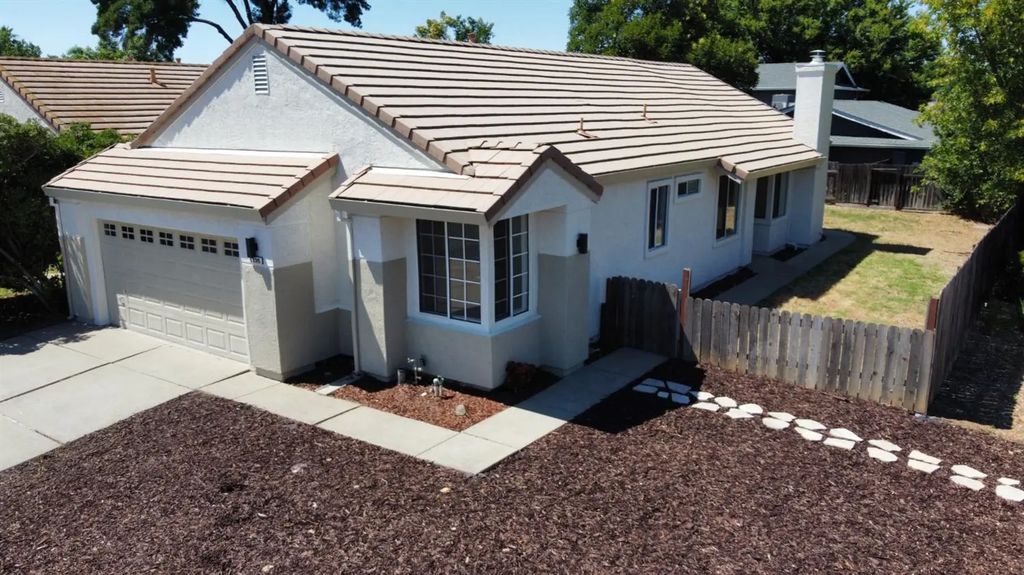 1335 Trevor Way, Roseville