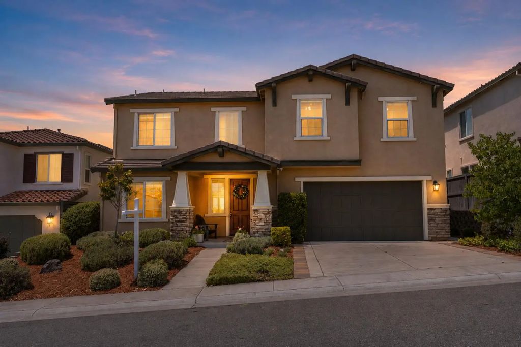 716 Gray Dawn Drive, Rocklin
