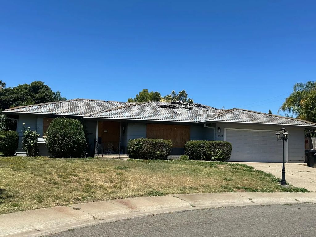 4424 Jasper Ct, Carmichael