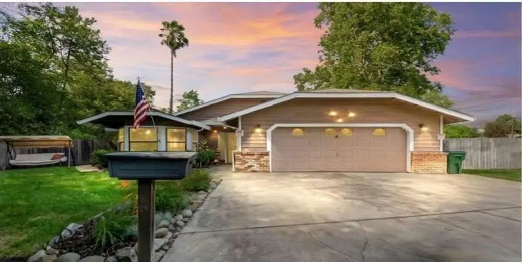 5443 Bridge Creek Lane, Carmichael