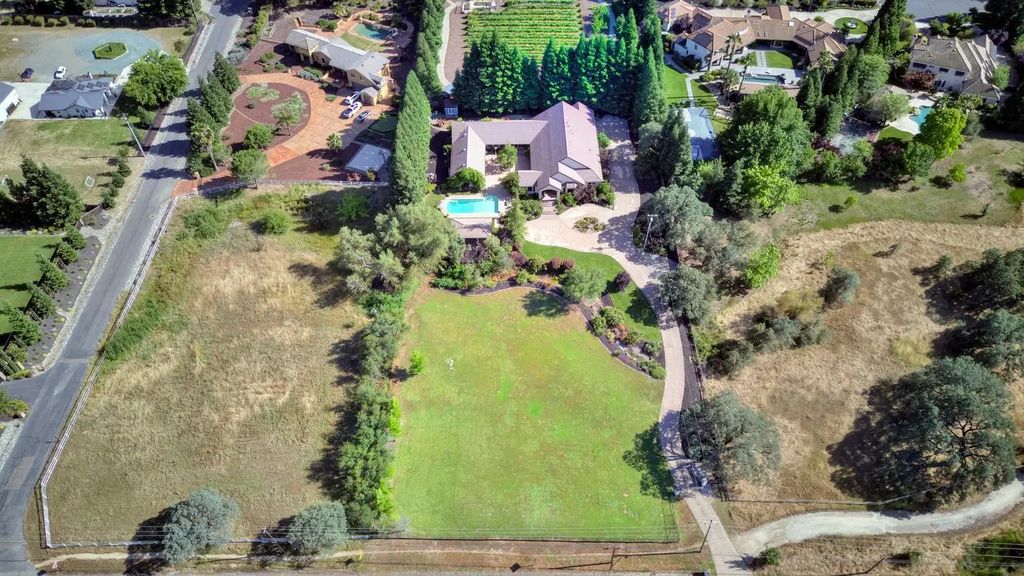 5052 Eureka Road, Granite Bay