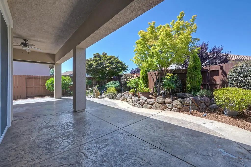 2438 Langtree Drive, Roseville