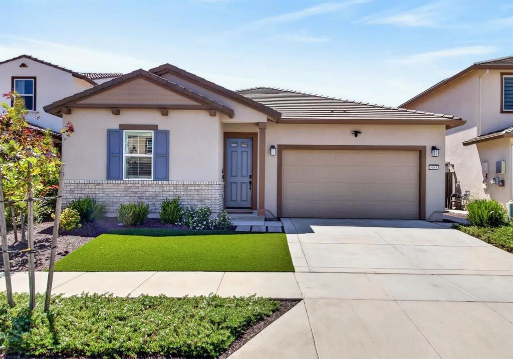 5685 Sailrock Street, Sacramento