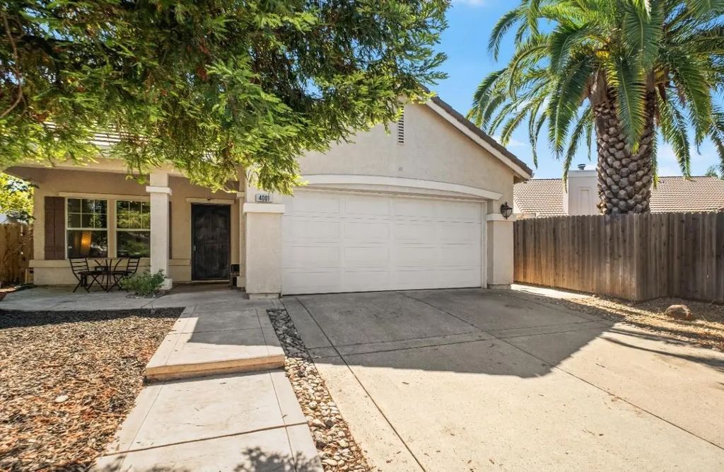 4001 Saintsbury Drive, Sacramento