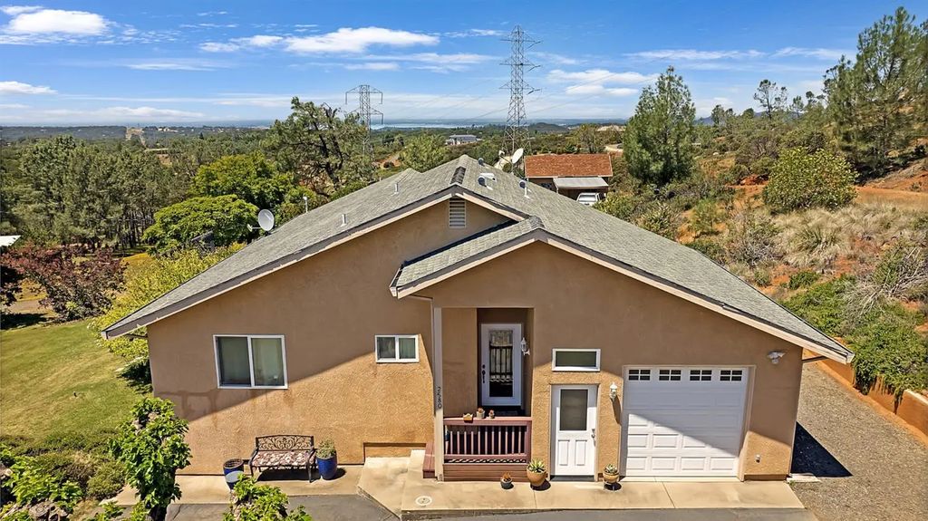 2580 Sunny Hill Road, Rescue