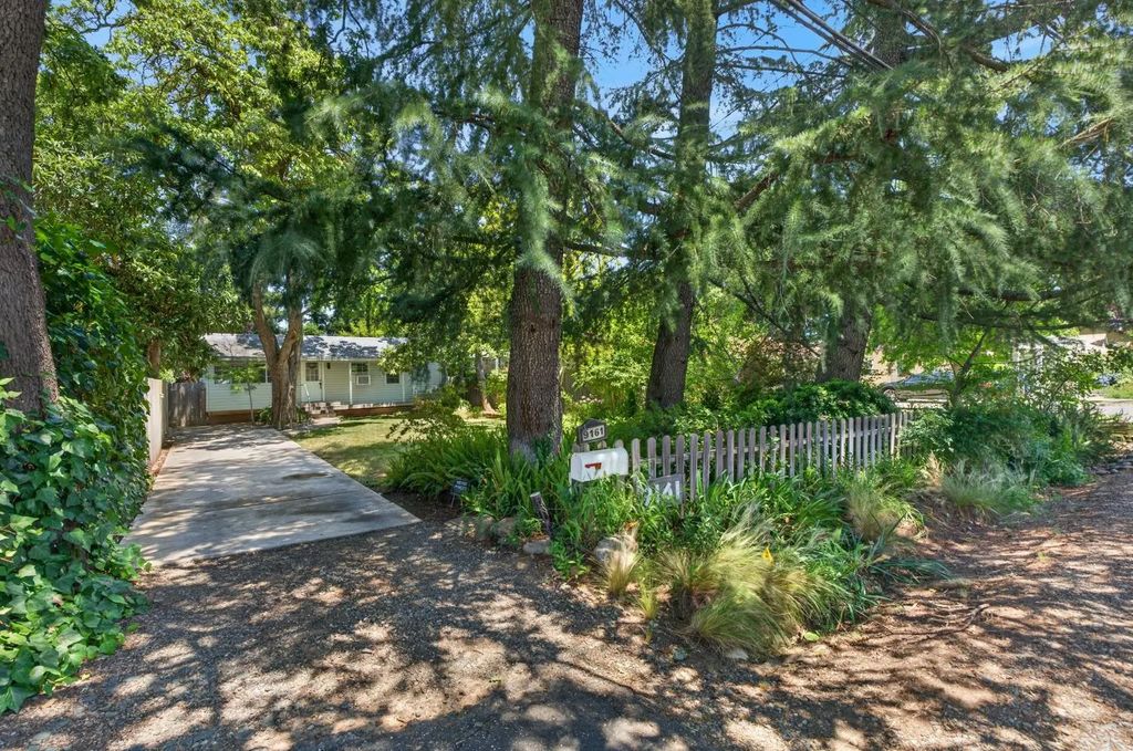 9161 Grove Street, Elk Grove