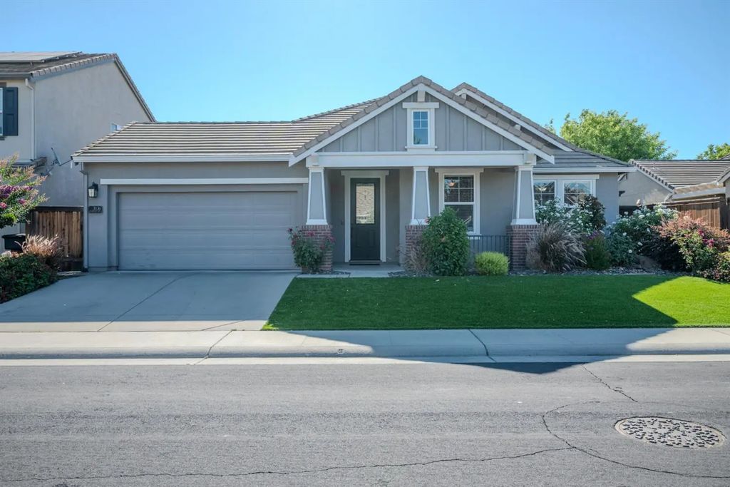 3136 Overton Way, Roseville