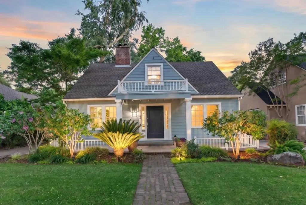 2702 Donner Way, Sacramento