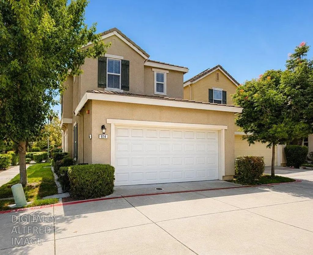 614 Navigator Drive, Lincoln