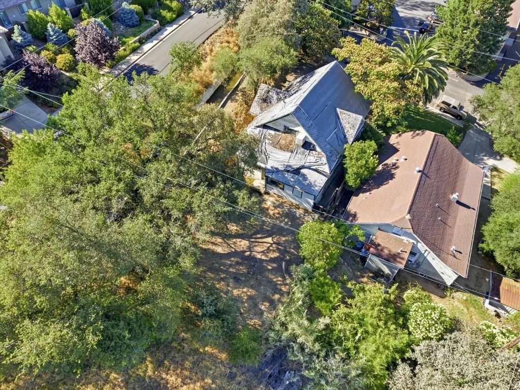 197 Hoffman Avenue, Auburn