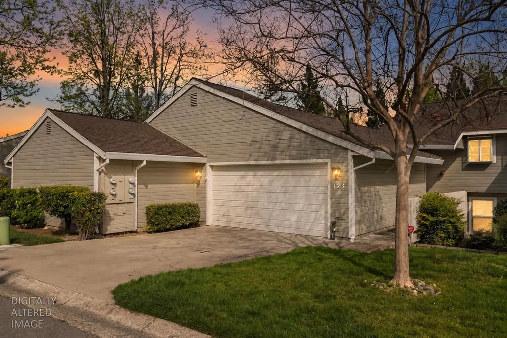 123 Valley Oak Drive 34, Roseville