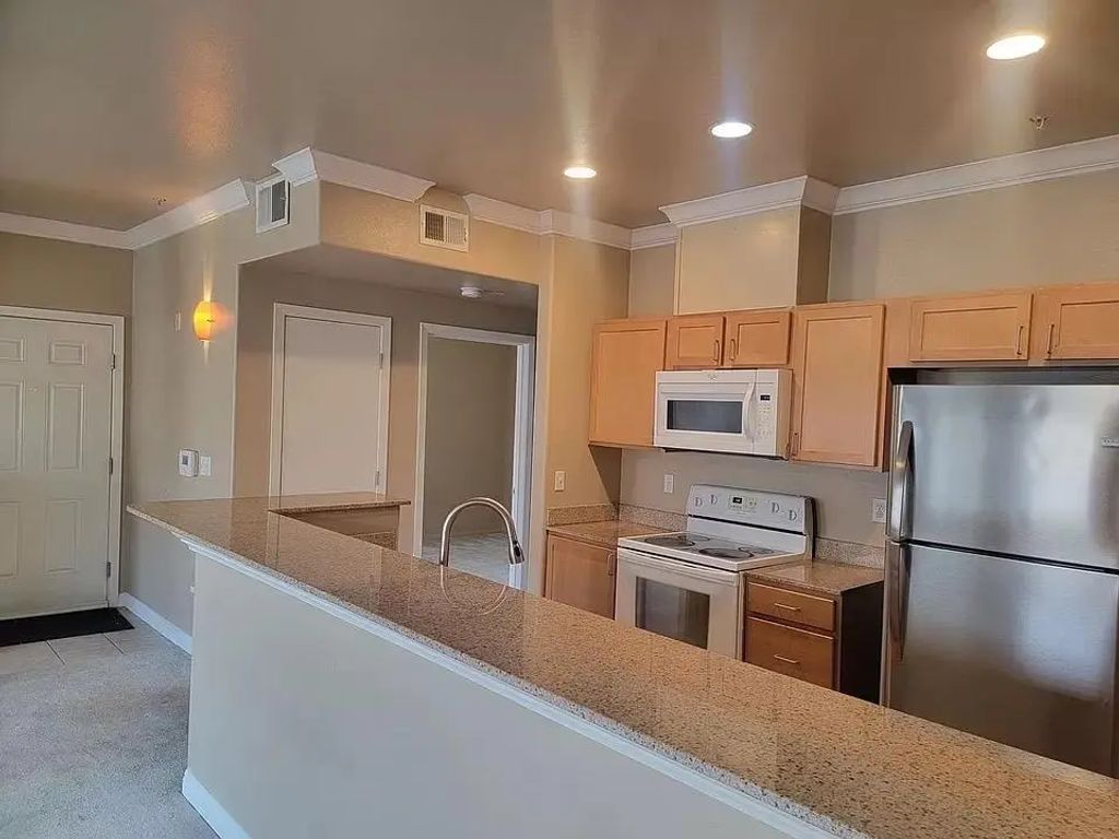 4200 E Commerce Way 1522, Sacramento
