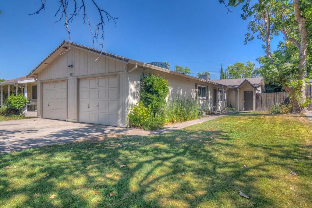 6221 Casita Avenue, Carmichael