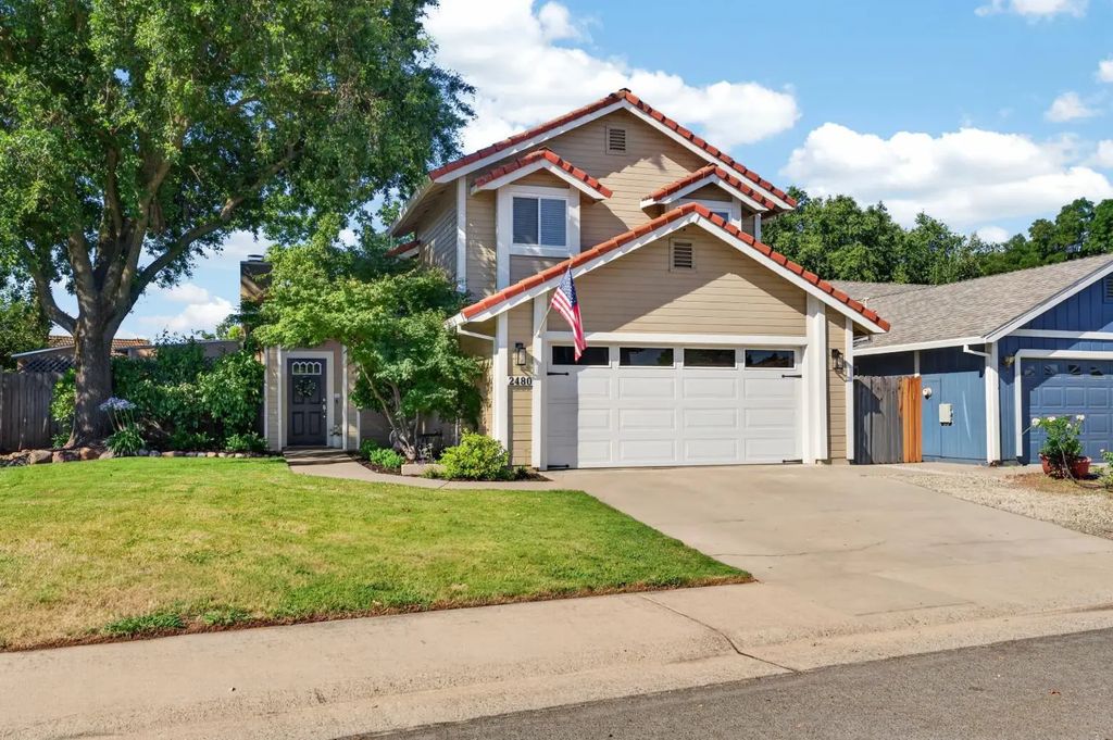 2480 Saint Andrews Drive, Lincoln