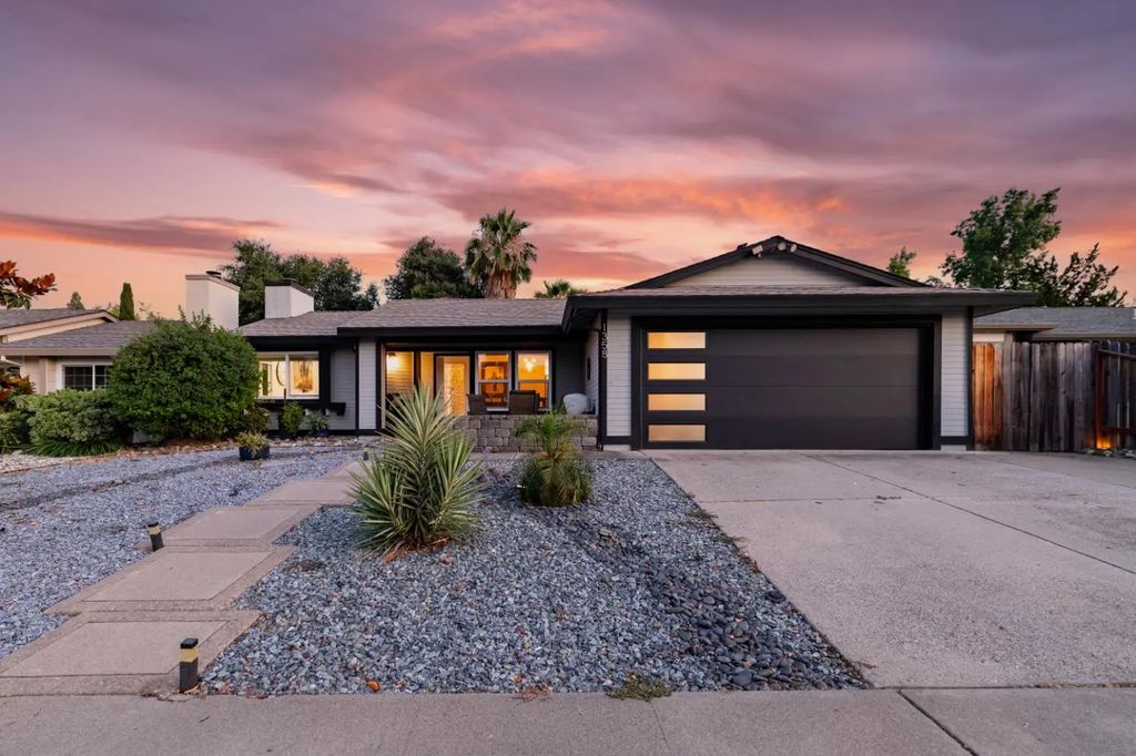 1358 Ridgerun Drive, Roseville