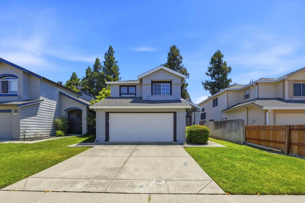 4848 Lonestar Way, Antelope