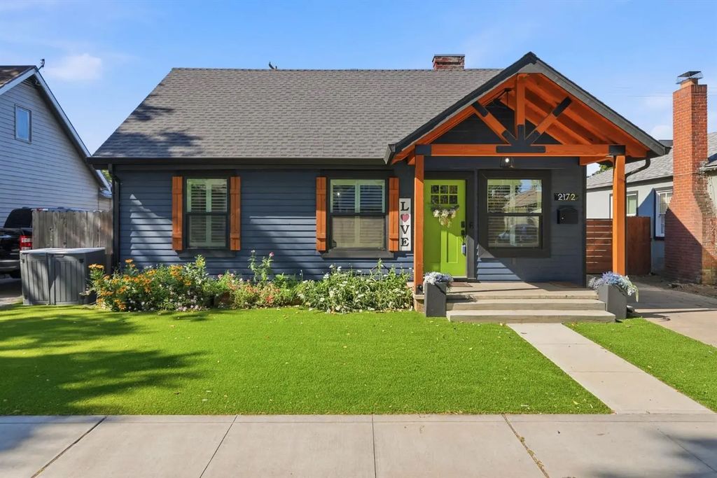 2172 7th Avenue, Sacramento