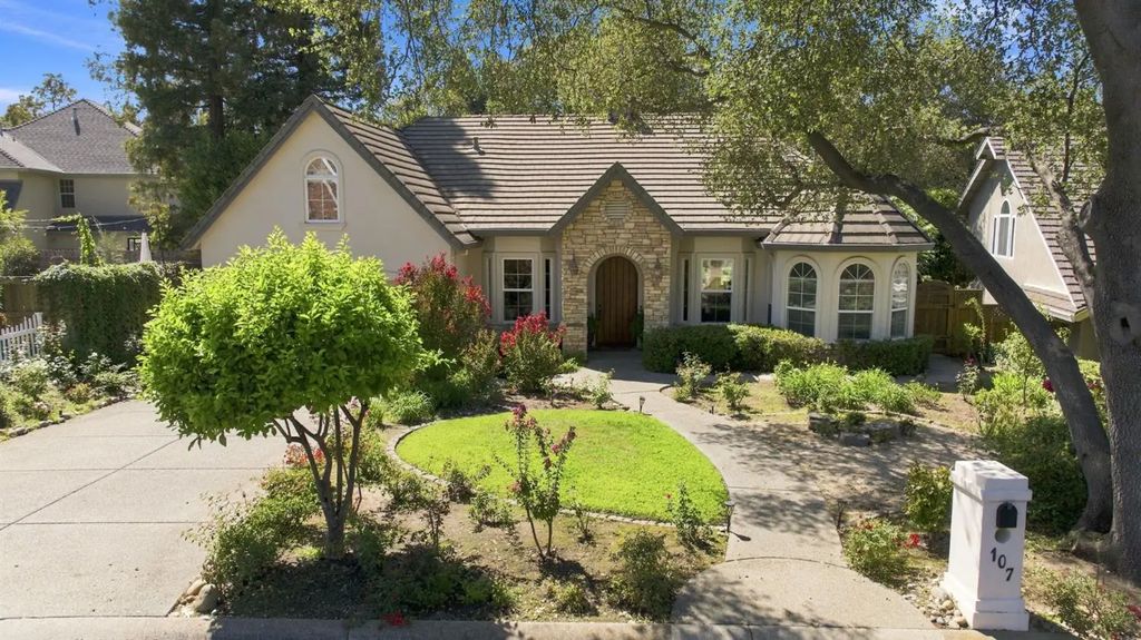 107 Egloff Circle, Folsom