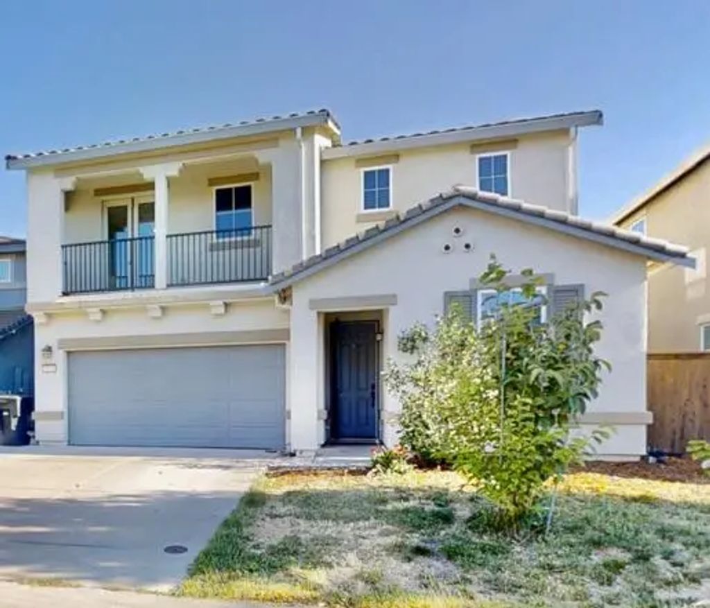 2220 Castle Pines Way, Roseville