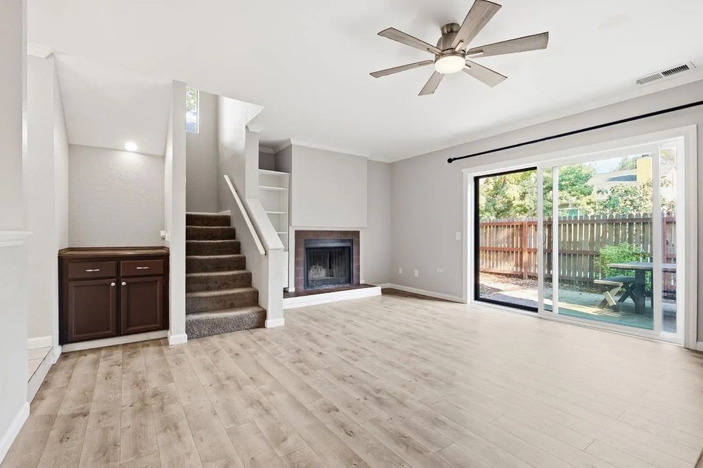 7413 Sunrise Boulevard, Citrus Heights