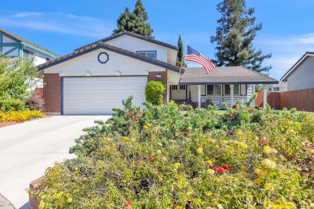 8559 Coral Crest Court, Elk Grove